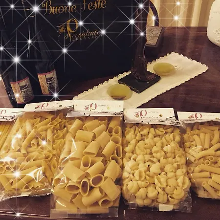 فندق مبيت وإفطار La Piazza *