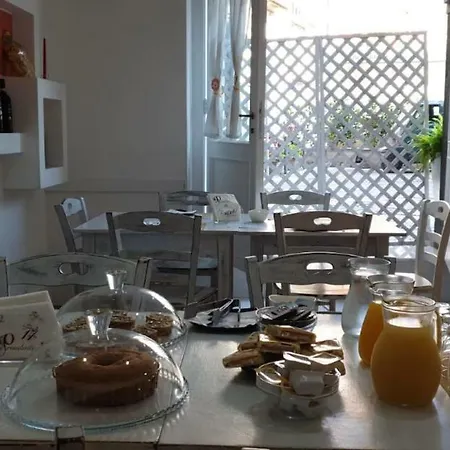 La Piazza Bed & Breakfast