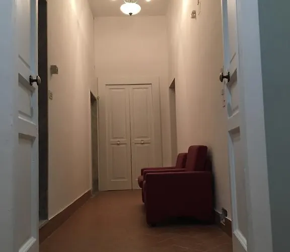 La Piazza 住宿加早餐酒店 *