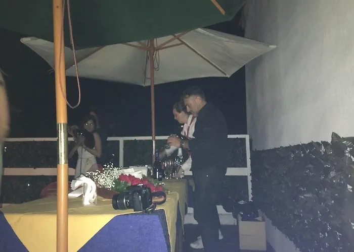 住宿加早餐酒店 La Piazza