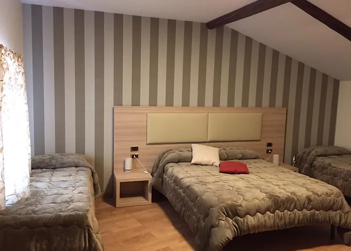 住宿加早餐酒店 La Piazza 格拉格纳诺